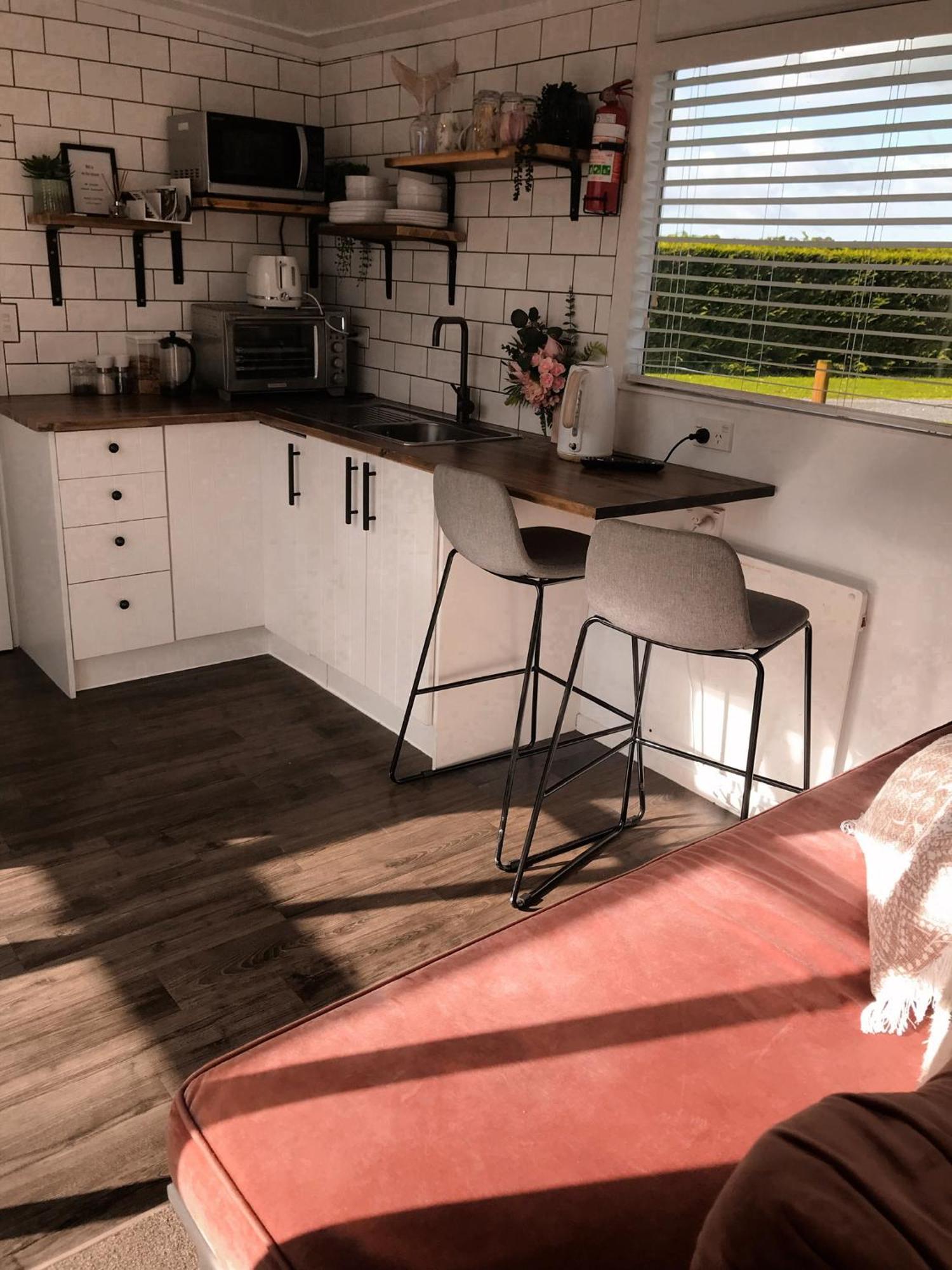 Rustling Oaks Nz Tropical Tiny House Villa Tamahere Dış mekan fotoğraf